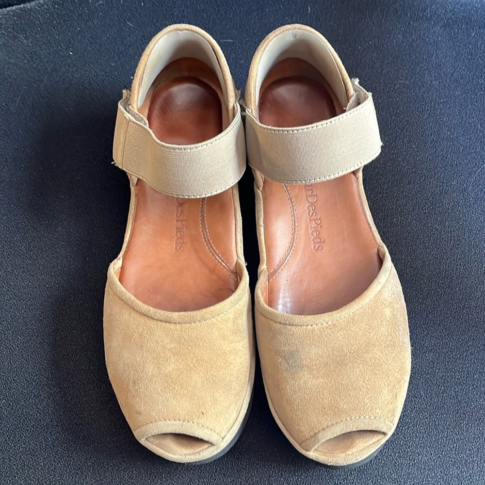 L’AmourDesPieds Mary Jane heel size 6